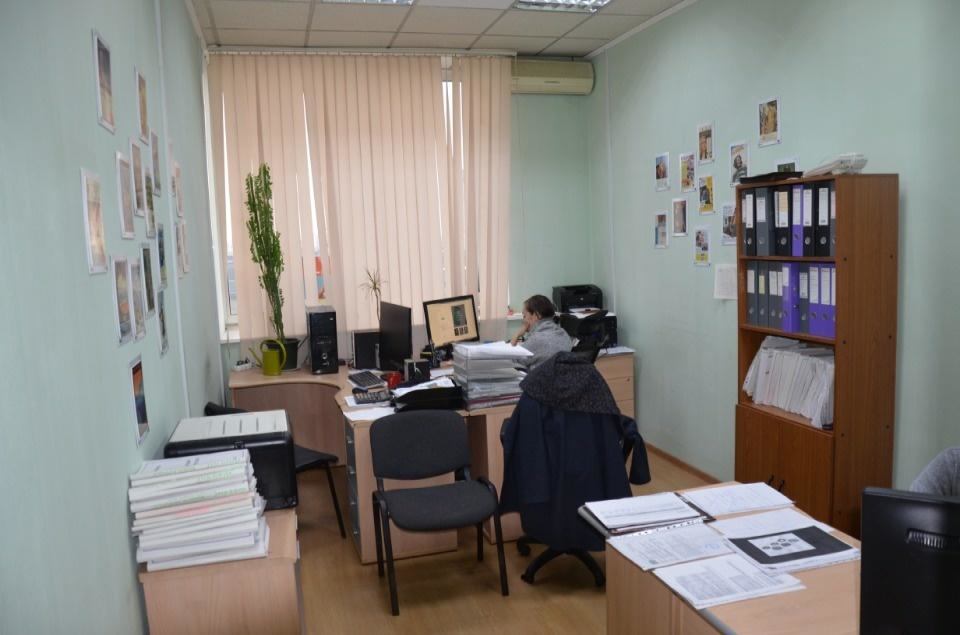 Сдается в аренду офис 44 кв.м. с предоставлением юридического адрес. Круглосуточный доступ. Охраняемая территория. 2 минуты до МЦД Трикотажная